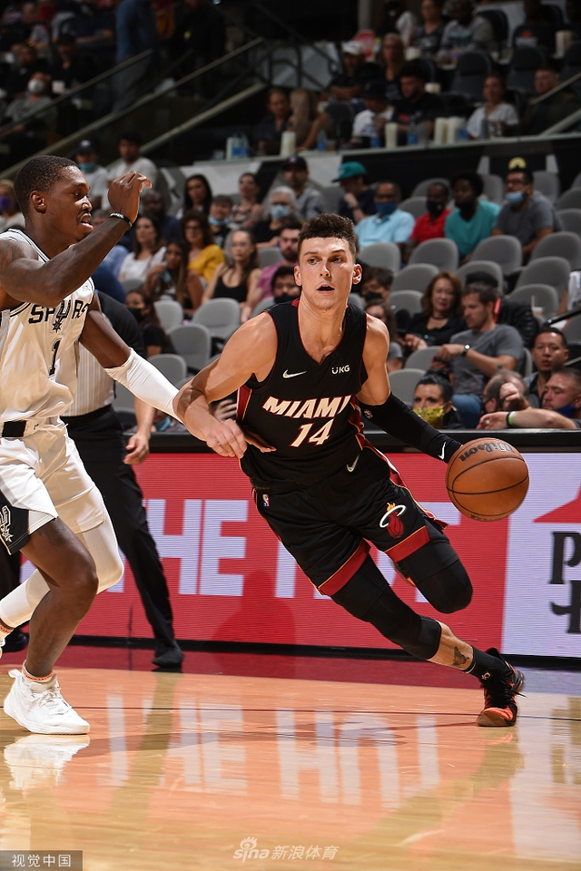 并结合俱乐 并结合俱乐